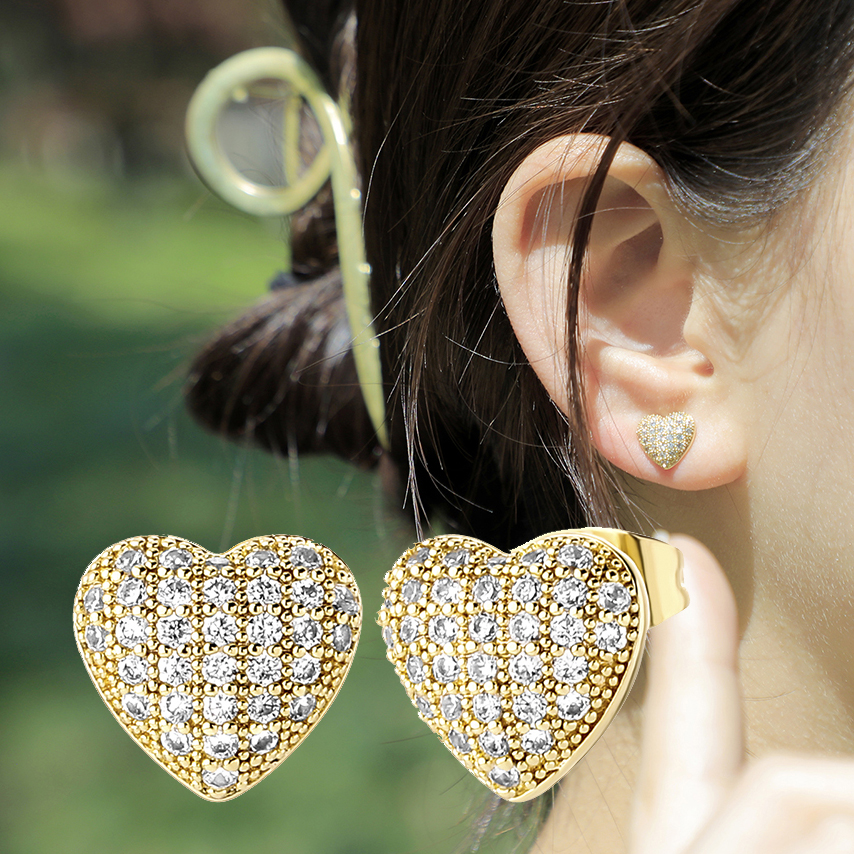 New in Cute Bling Heart Stud Earrings for Women and Men High Quality 18K Gold Plated with Iced Out CZ Stone Cubic Zirconia Earring Studs Hip Hop Fashi
