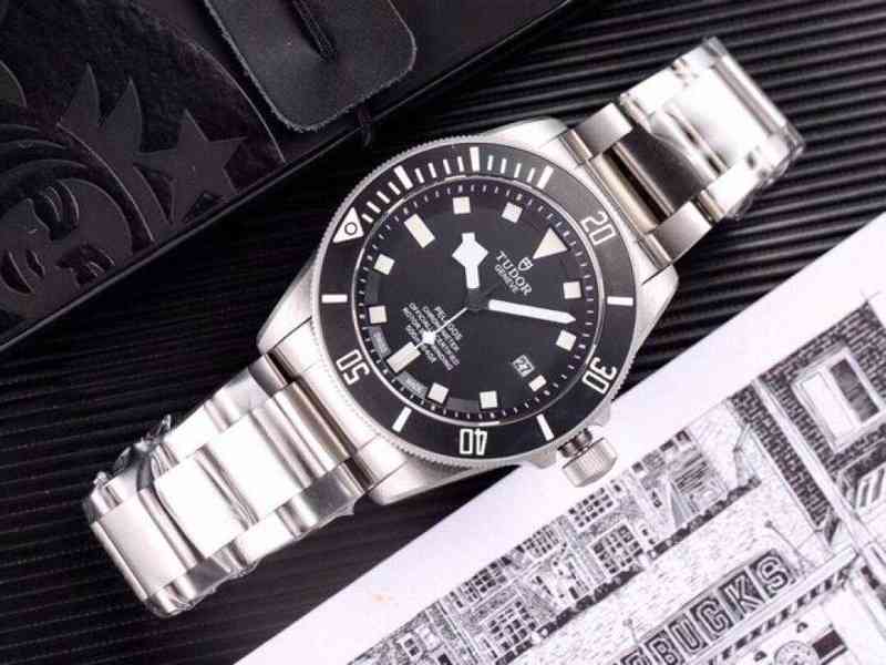 Fashion Watches Mens Montre Diamond Movement Luxury Designer Watch Fashion Women's Men's Tudors Ug68 Loq3 4wqj, Beige
Fashion Watches Mens Montre Diamond Movement Luxury Designer Watch Fashion Women's Men's Tudors Ug68 Loq3 4wqj, Beige