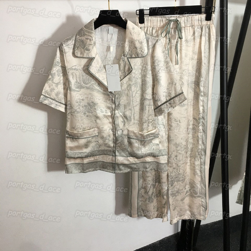 Vintage Printed Womens Sleepwear Short Sleeve Pants Pajama Set Summer Autumn Home Tops Long Pants INS Fashion Pajamas for Women, Apricot#20221091
Vintage Printed Womens Sleepwear Short Sleeve Pants Pajama Set Summer Autumn Home Tops Long Pants INS Fashion Pajamas for Women, Apricot#20221091