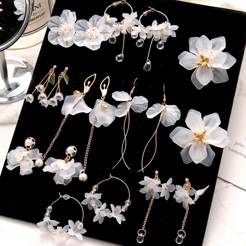 Dangle & Chandelier EN 2022 Bridal Flower Handmade Bohemia Boho Women Fashion Long Hanging Earrings Crystal Female Wedding Earings Party Jew
Dangle & Chandelier EN 2022 Bridal Flower Handmade Bohemia Boho Women Fashion Long Hanging Earrings Crystal Female Wedding Earings Party Jew