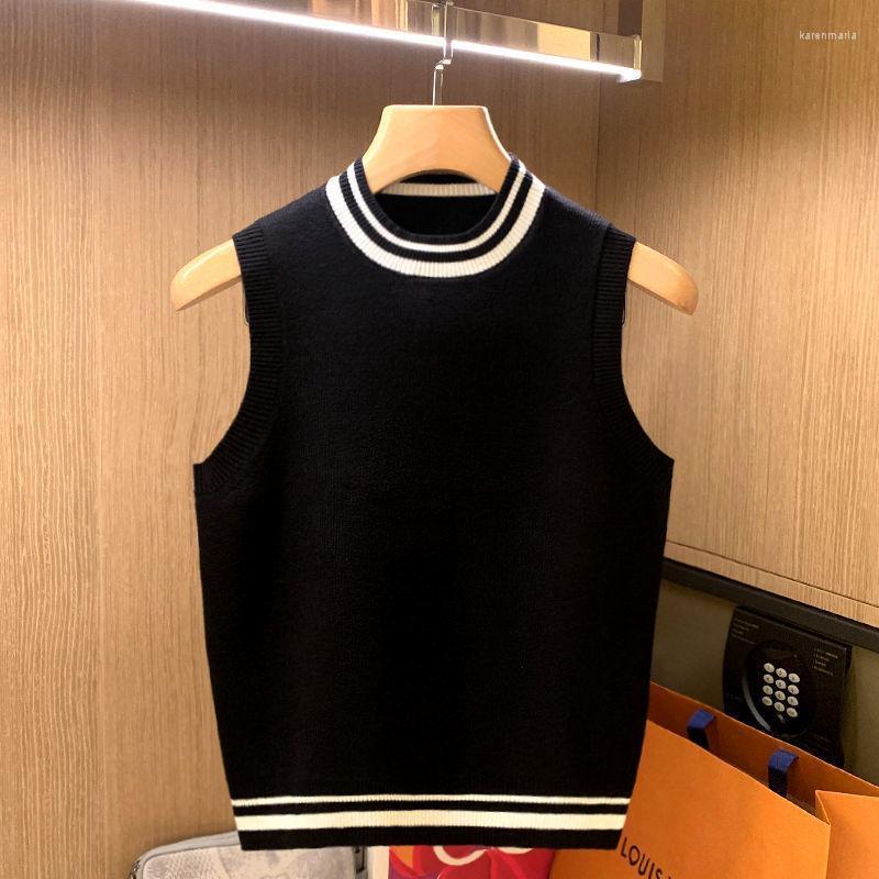 Men' Vests European And American Simple High-end Fashion Vest Sweater Autumn Winter Stripe Color Matching Round Neck Kare22, Black
Men' Vests European And American Simple High-end Fashion Vest Sweater Autumn Winter Stripe Color Matching Round Neck Kare22, Black