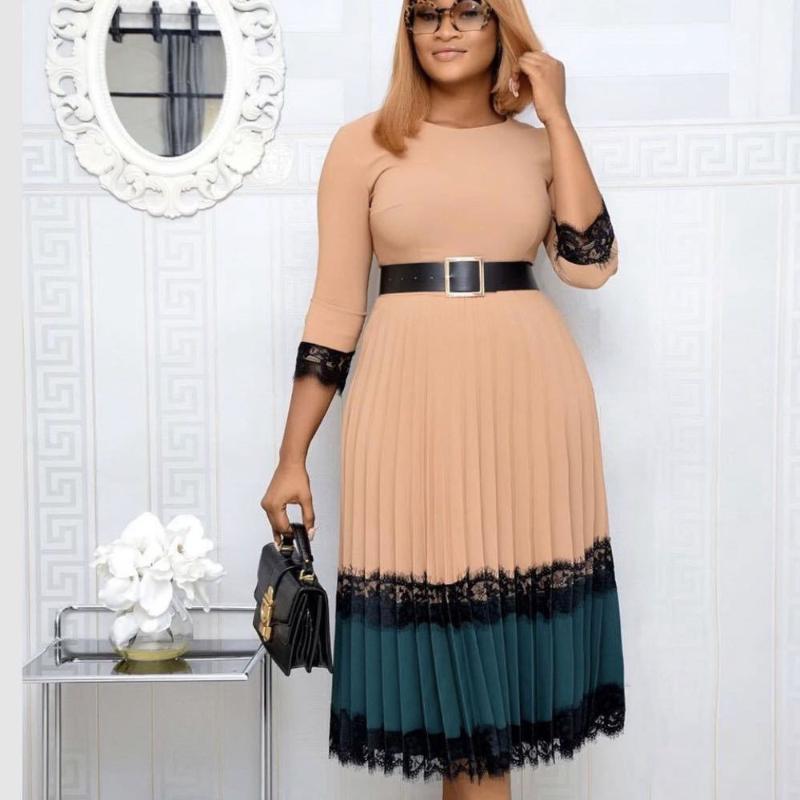 Plus Size Dresses Dress Women's 2022 Spring Round Neck Fashion Loose Casual Lace Stitching Pleated Collar Chiffon, Khaki
Plus Size Dresses Dress Women's 2022 Spring Round Neck Fashion Loose Casual Lace Stitching Pleated Collar Chiffon, Khaki