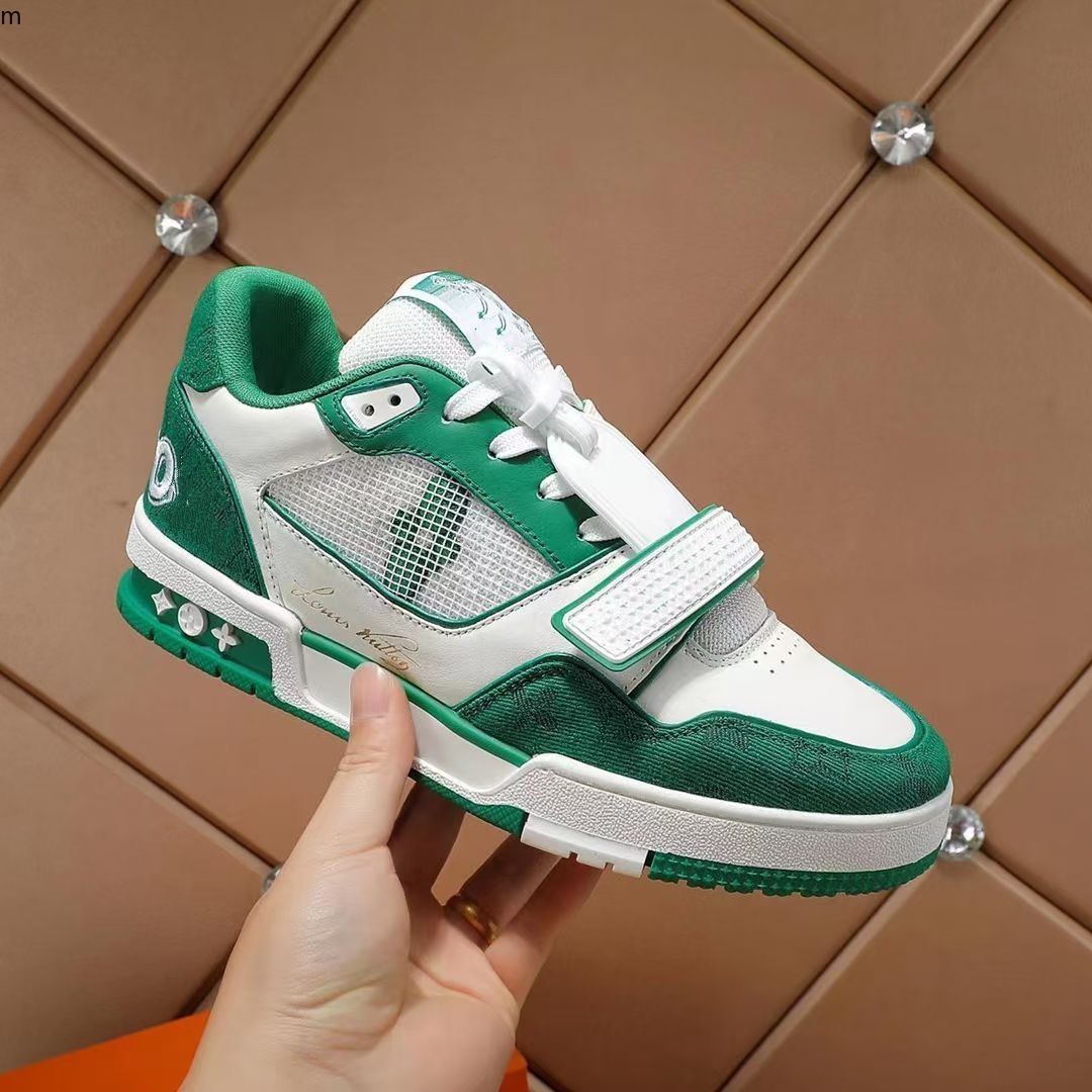 Luxury high quality Men casual shoes Imported calfskin and Magic Sticky design US39-45 mkjkk0004