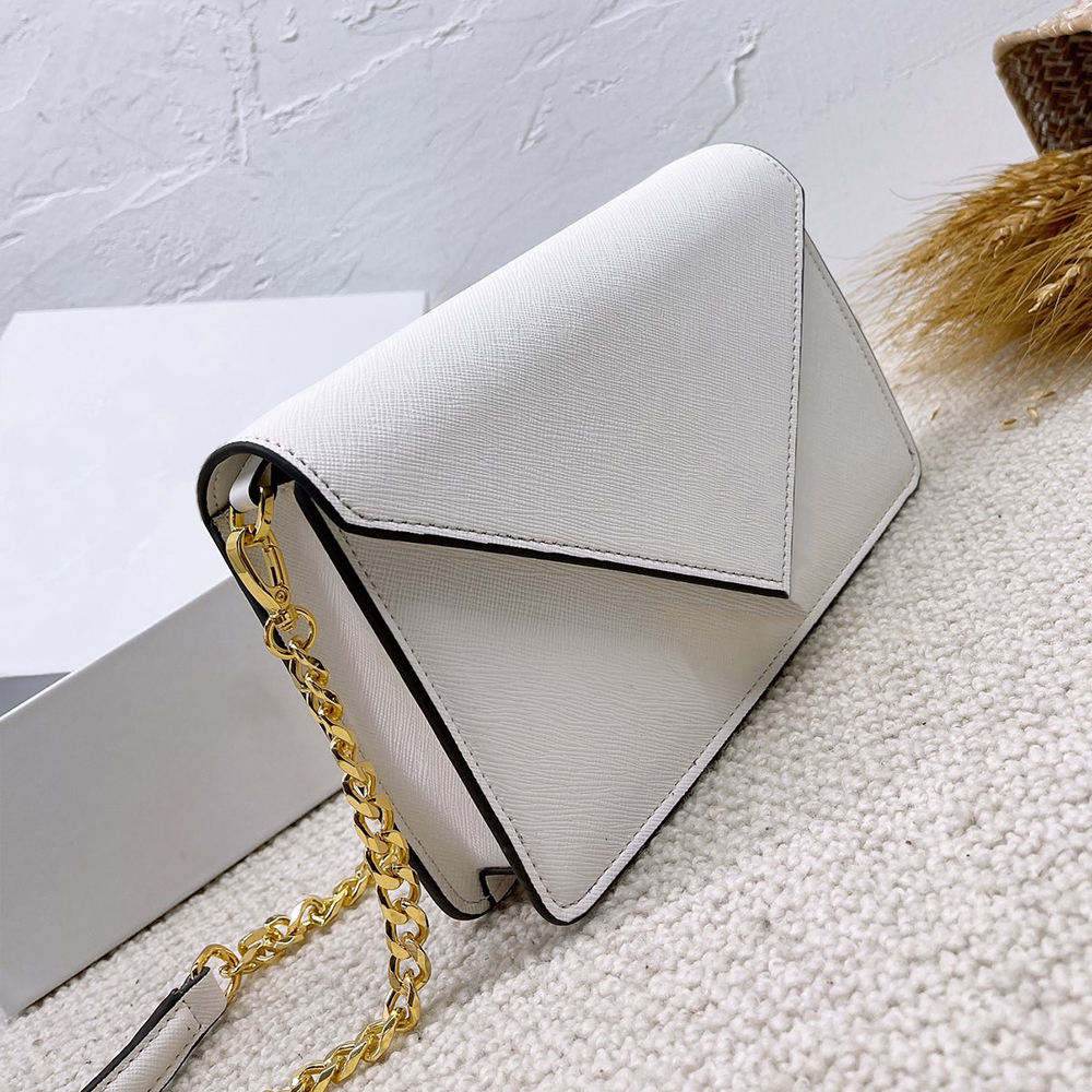 Women Bags Luxurys Designers Handbag Leather Envelope Bag Purse Fashion female Crossbody Handbags Tote Lady Shoulder Vintage bags with Box, A1
Women Bags Luxurys Designers Handbag Leather Envelope Bag Purse Fashion female Crossbody Handbags Tote Lady Shoulder Vintage bags with Box, A1