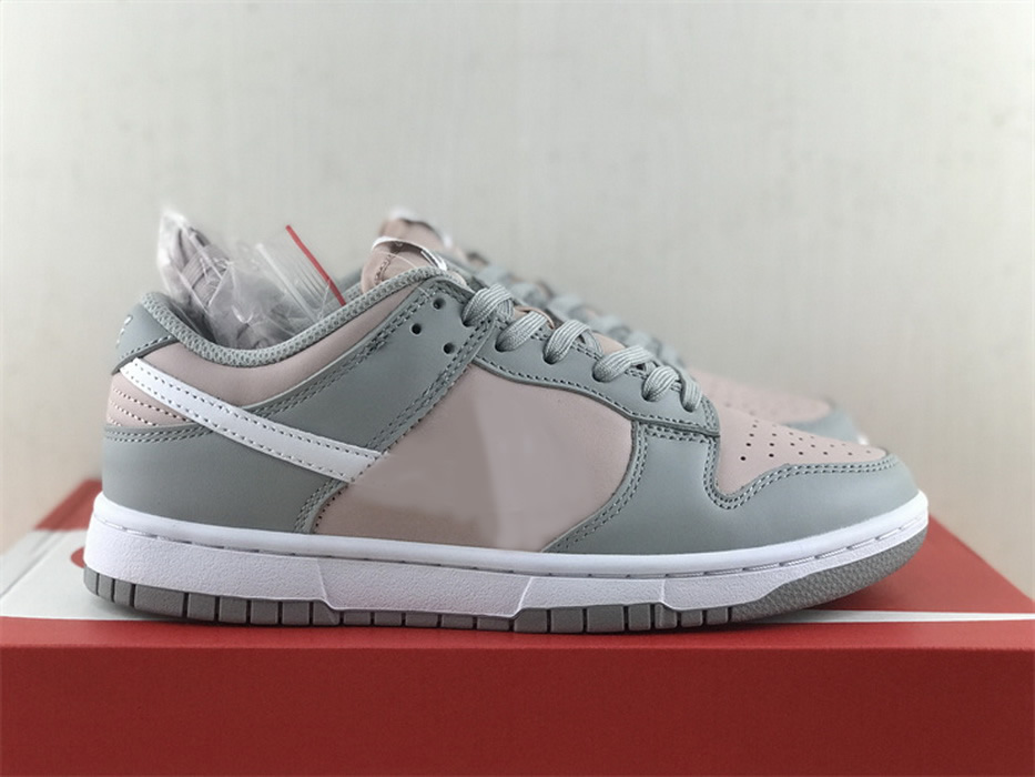 2022 High quality Low Skateboards Running Shoes Pink Grey Sport Trainer Sneakers DM8329-600, #1
2022 High quality Low Skateboards Running Shoes Pink Grey Sport Trainer Sneakers DM8329-600, #1