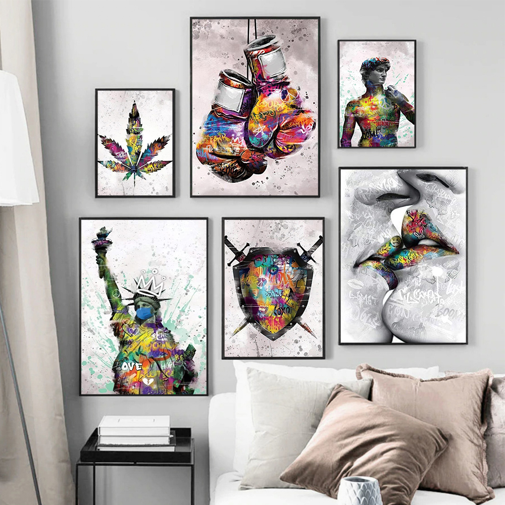 Graffiti Pop Street Art Kissing Lovers and Liberty Statue Canvas Painting Pictures Modern Home Living Room Wall Decor Unframed
Graffiti Pop Street Art Kissing Lovers and Liberty Statue Canvas Painting Pictures Modern Home Living Room Wall Decor Unframed
