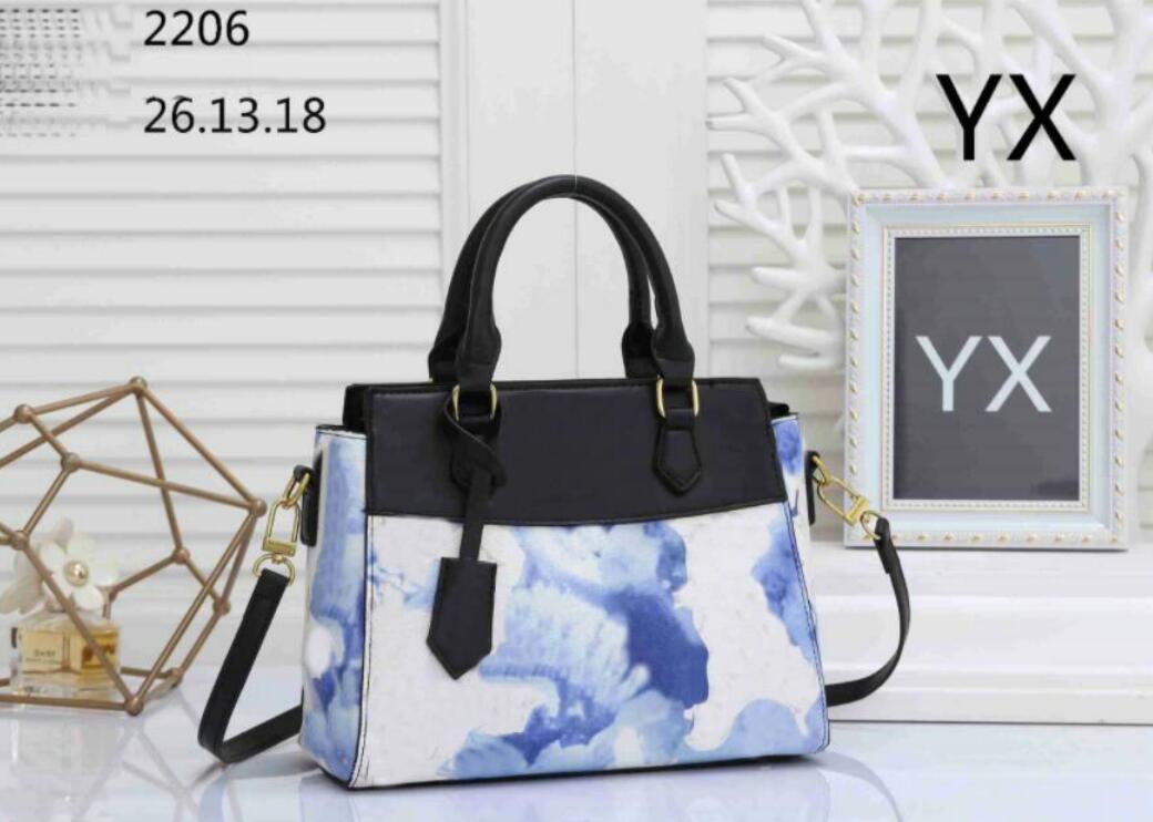 2022 Women designer Shoulder Bags Purses luxury Totes bag Leather canvas Designers Handbag never Lou full Female Fashion Shoulder Handbags, Black
2022 Women designer Shoulder Bags Purses luxury Totes bag Leather canvas Designers Handbag never Lou full Female Fashion Shoulder Handbags, Black