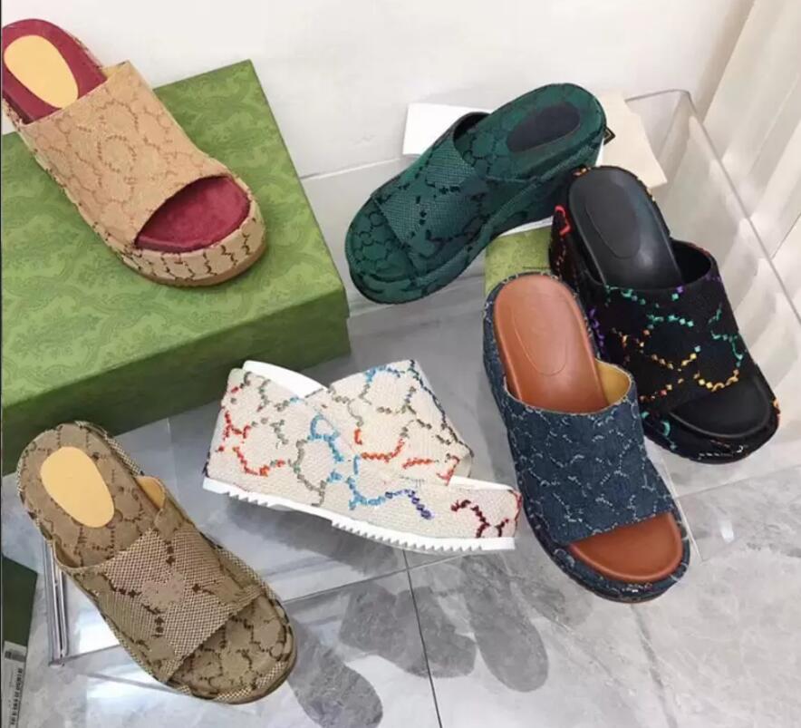 2022 Beach slippers fashion Thick bottom designer Women Shoes Cartoon Alphabet lady Platform Wedges Sandals Leather Heels letter High heel Slides Large, 01
2022 Beach slippers fashion Thick bottom designer Women Shoes Cartoon Alphabet lady Platform Wedges Sandals Leather Heels letter High heel Slides Large, 01