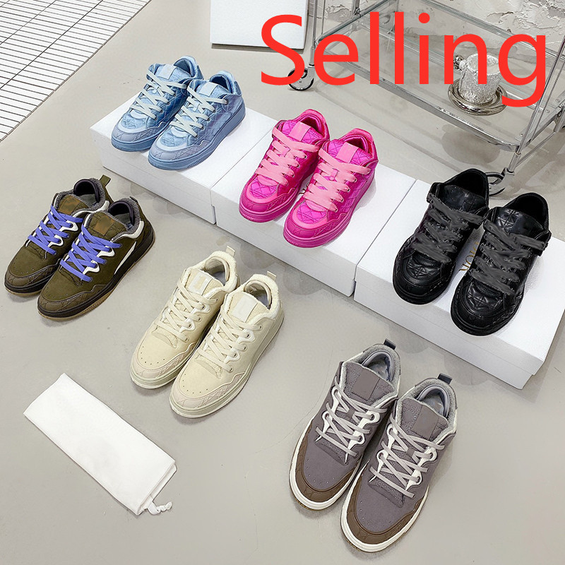 2022 ERL Sneakers Designer Men Platform Shoes California Couture Silk Suede Leather Embroidery Sport Shoes Women Luxury Shoes With Box NO395
2022 ERL Sneakers Designer Men Platform Shoes California Couture Silk Suede Leather Embroidery Sport Shoes Women Luxury Shoes With Box NO395