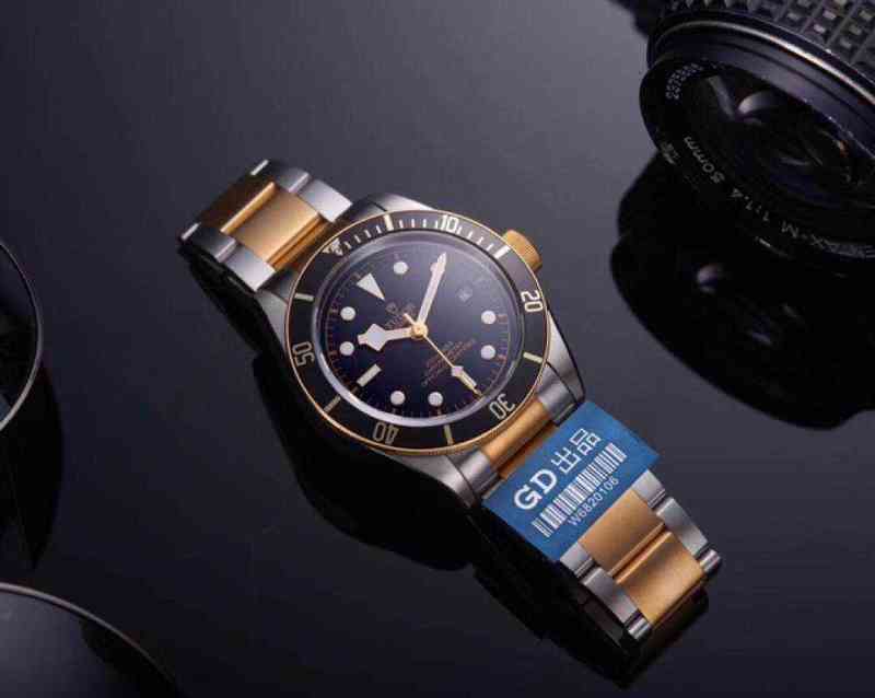 Women's Watch Designer Vintage Series Pearl Automatic Mechanical Core 42mm 3d Coated Glass Head Layer Calfskin Stainless Steel Red Andz17d, Beige
Women's Watch Designer Vintage Series Pearl Automatic Mechanical Core 42mm 3d Coated Glass Head Layer Calfskin Stainless Steel Red Andz17d, Beige