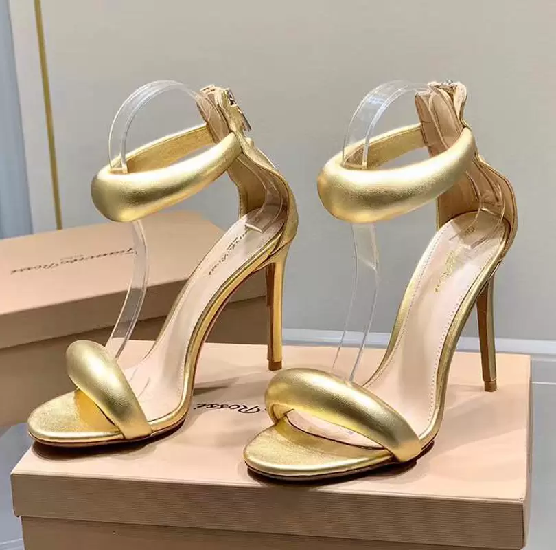 Gianvito 22ss stiletto Heels Sandals Dress shoes heel for women summer luxury Rossi designer Sandals black foot strap heeled Rear zipper footwear zapatos mujers
Gianvito 22ss stiletto Heels Sandals Dress shoes heel for women summer luxury Rossi designer Sandals black foot strap heeled Rear zipper footwear zapatos mujers