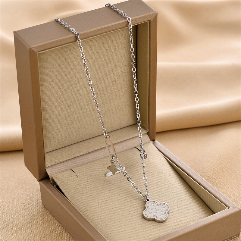 Luxury Design 4 Leaf Clover Pendant Necklace Stainless Steel Jewelry for Gift