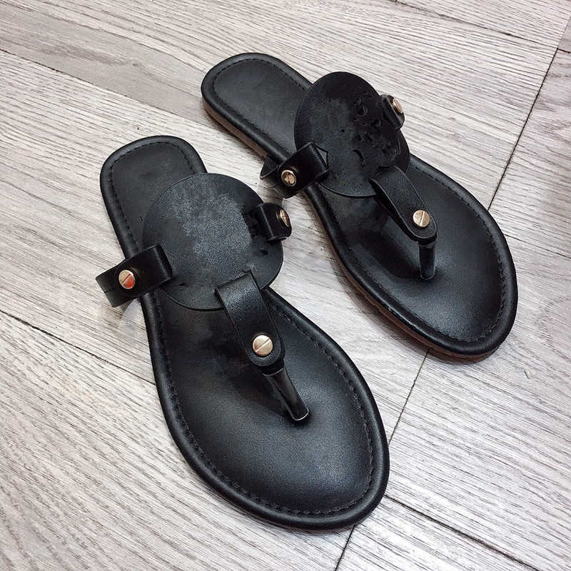 2022 TB Designer Women Sandals Hollowed out Tories Slippers Low Heels Slides Leopard Python Snakeskin Flip Flops Black White Brown Leather Summer Beach Shoes Slider, Fill postage
2022 TB Designer Women Sandals Hollowed out Tories Slippers Low Heels Slides Leopard Python Snakeskin Flip Flops Black White Brown Leather Summer Beach Shoes Slider, Fill postage