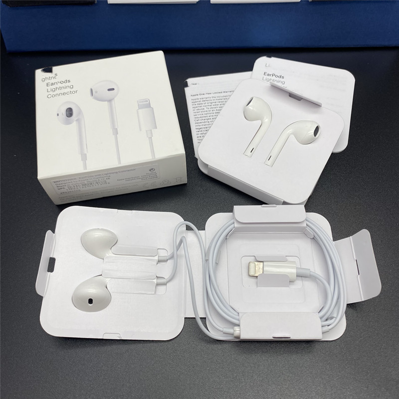 Original Earphones for apple with Lightning Plug earphone In-ear Sport Earbuds Bass Headset for iPhone 7 8 X 11 12 13 /iPad/Android Phone, White
Original Earphones for apple with Lightning Plug earphone In-ear Sport Earbuds Bass Headset for iPhone 7 8 X 11 12 13 /iPad/Android Phone, White