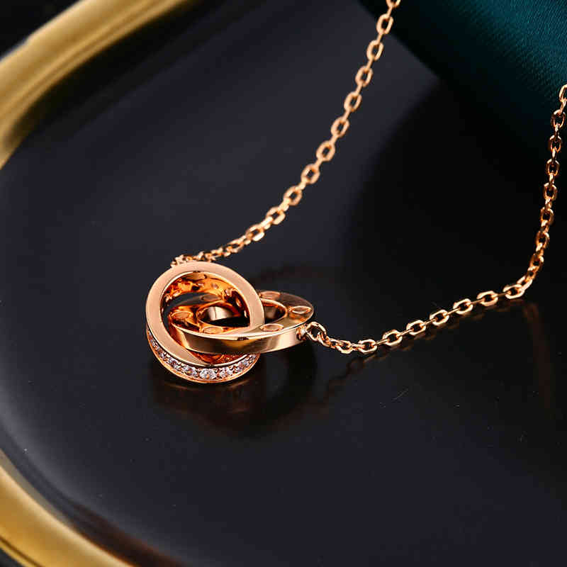 KQBS designer Compare with the original CKajia S925 18K Gold Plated LOVE Double Ring Necklace Round Cake Diamond Pendant Clavicle Chain Luxury and Simple INS22nian
KQBS designer Compare with the original CKajia S925 18K Gold Plated LOVE Double Ring Necklace Round Cake Diamond Pendant Clavicle Chain Luxury and Simple INS22nian
