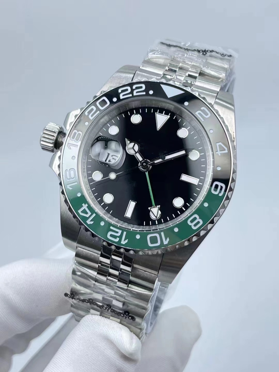 Top Mens 40mm Watch Automatic Mechanical Watches Stainless Steel Blue Black Ceramic Sapphire Glass wristwatch
Top Mens 40mm Watch Automatic Mechanical Watches Stainless Steel Blue Black Ceramic Sapphire Glass wristwatch