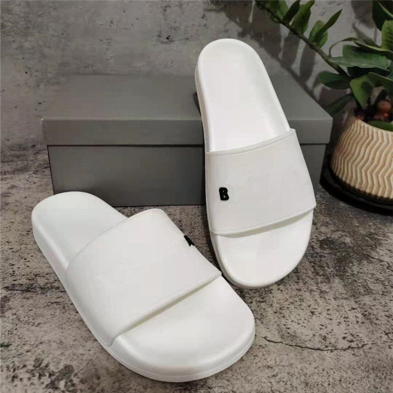 2022 Top Quality Men Women slide Summer slipper Beach Indoor Luxury Flat Sandals Flip Flops Spike sliders With Box EUR 35-47, Chocolate
2022 Top Quality Men Women slide Summer slipper Beach Indoor Luxury Flat Sandals Flip Flops Spike sliders With Box EUR 35-47, Chocolate
