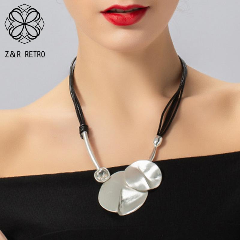 Pendant Necklaces Vintage Geometric Neck Chokers Necklace Collar Suspension Pendants Goth Decorative Jewelry For Women Chains Unusual Access
Pendant Necklaces Vintage Geometric Neck Chokers Necklace Collar Suspension Pendants Goth Decorative Jewelry For Women Chains Unusual Access