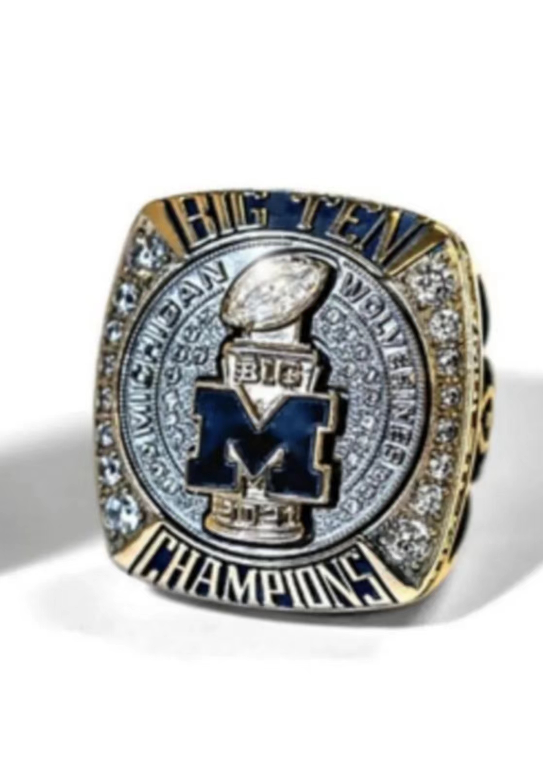 2022 wholesale 2021 Michigan Wolverines National championship ring Give gifts to friends
2022 wholesale 2021 Michigan Wolverines National championship ring Give gifts to friends