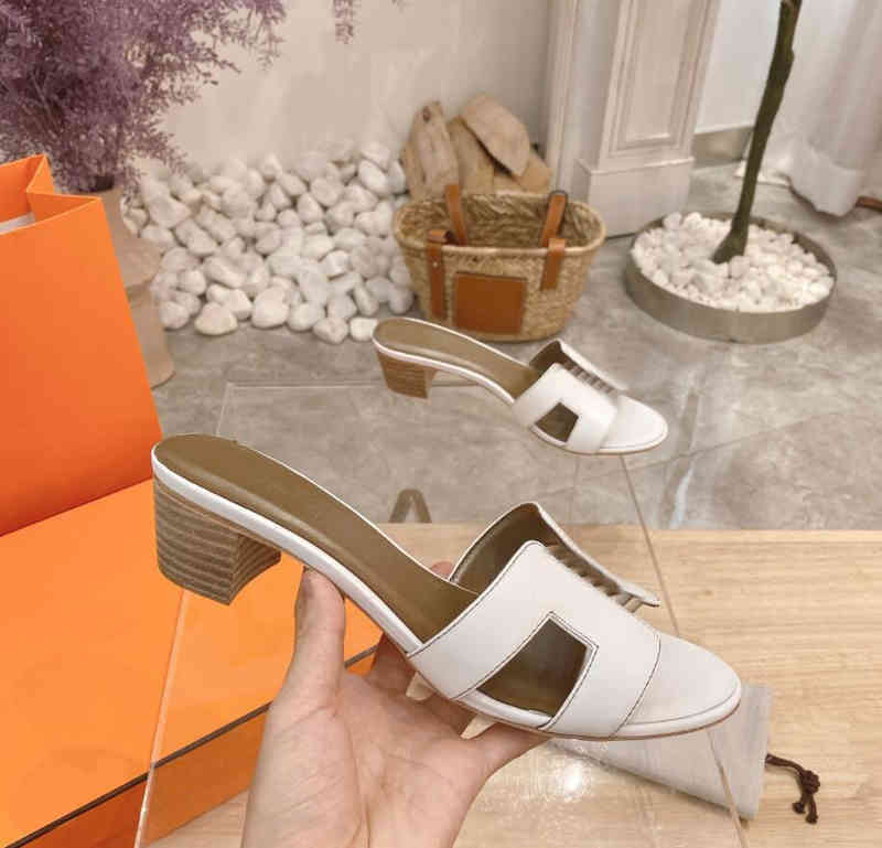 Brand Designer H erme Sliders Oran sandals Oasis women slippers Slides Designer Classic Flat Slippers Red Yellow Cartoon Real Leather Ladies Summer Beach TFCV, Color 29
Brand Designer H erme Sliders Oran sandals Oasis women slippers Slides Designer Classic Flat Slippers Red Yellow Cartoon Real Leather Ladies Summer Beach TFCV, Color 29