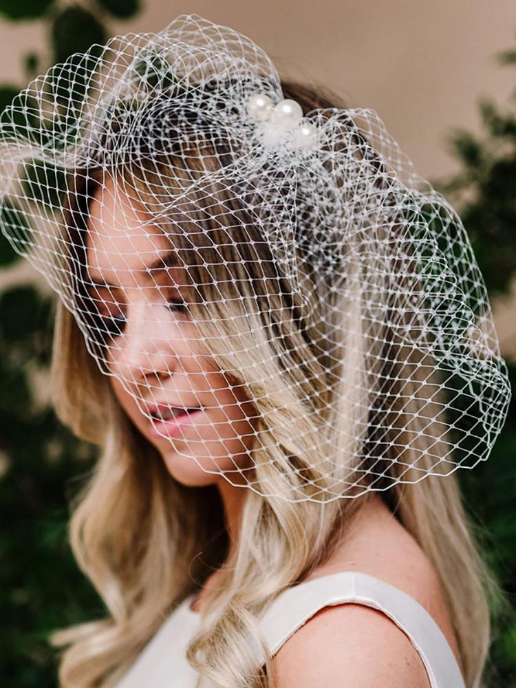 Headpieces Women Mesh Head Wear Pearls Beaded Wedding Hats Fascinator Face Veils With Comb
Headpieces Women Mesh Head Wear Pearls Beaded Wedding Hats Fascinator Face Veils With Comb
