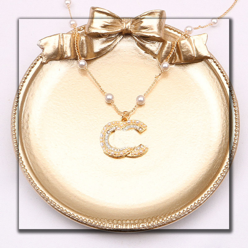 7Style Luxury Designer Brand Double Letter Pendant Necklaces Chain 18K Gold Plated Crysatl Rhinestone Sweater Newklace for Women Wedding Jewerlry Accessories
7Style Luxury Designer Brand Double Letter Pendant Necklaces Chain 18K Gold Plated Crysatl Rhinestone Sweater Newklace for Women Wedding Jewerlry Accessories