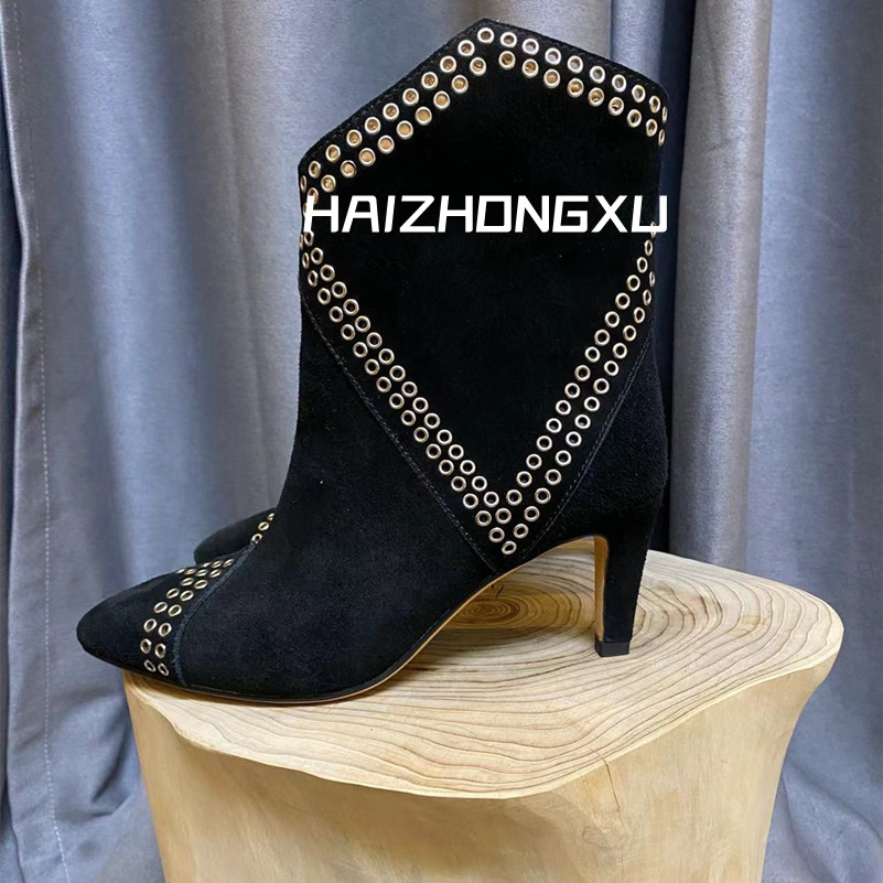 2022 Womens Autumn Winter Fashion Mid Thick Heel Cowboy Ankle Boots Luxury Designer Genuine Leather Rivets Punk Slip On Shoes, Black suede
2022 Womens Autumn Winter Fashion Mid Thick Heel Cowboy Ankle Boots Luxury Designer Genuine Leather Rivets Punk Slip On Shoes, Black suede