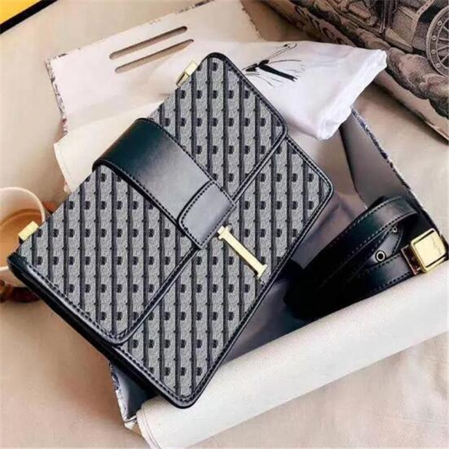 Women Designers Bags Women Handbags Fashion Lady Messenger Shoulder Bag Luxury Crossbody Tote Wallet, Black
Women Designers Bags Women Handbags Fashion Lady Messenger Shoulder Bag Luxury Crossbody Tote Wallet, Black