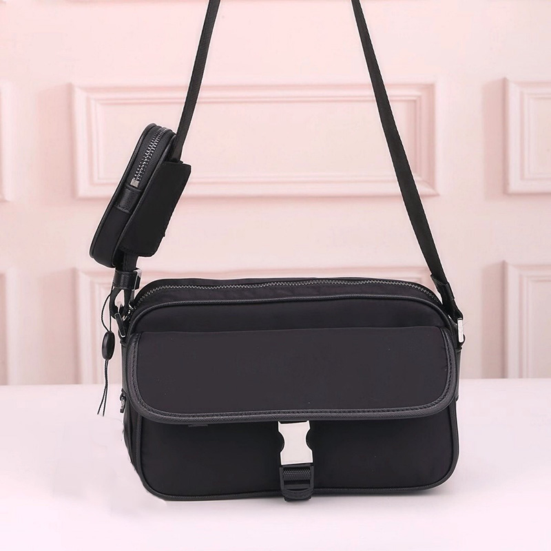 Designer Shoulder Bags Waterproof Canvas Cross body parachute fabric messenger bag mobile phone bag cosmetic storage box luxury mini handbag with coin bag, Extra shipping(not for sale)
Designer Shoulder Bags Waterproof Canvas Cross body parachute fabric messenger bag mobile phone bag cosmetic storage box luxury mini handbag with coin bag, Extra shipping(not for sale)