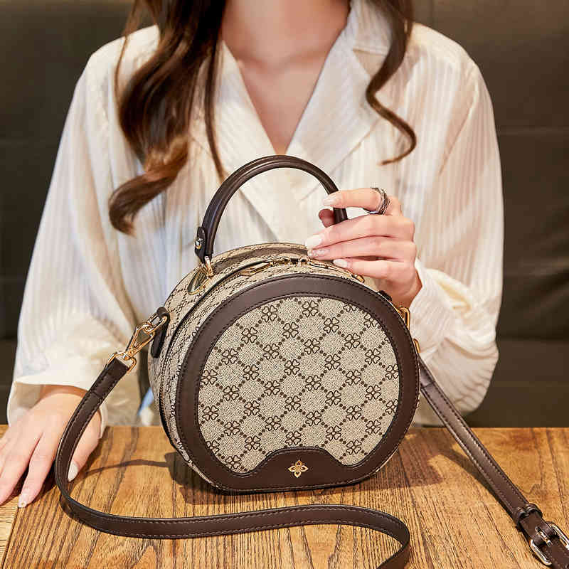 Purses sale printed handbag women's Bag Messenger New sling one Shoulder foreign style small round bag, Dark grey
Purses sale printed handbag women's Bag Messenger New sling one Shoulder foreign style small round bag, Dark grey