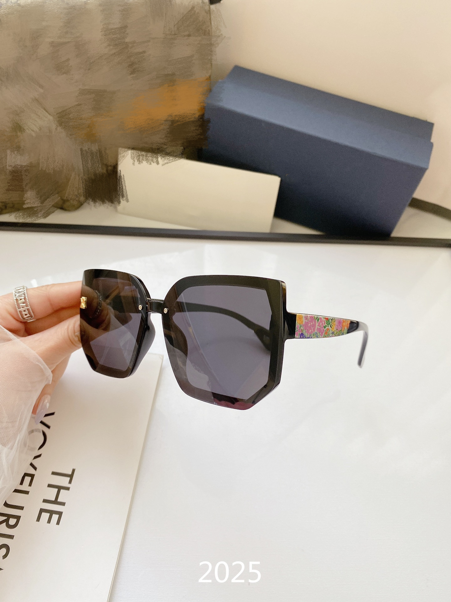 Selling Fashion Sunglasses Luxury Brand Designer Men Women Metal Vintage Sunglasses Style Square
Selling Fashion Sunglasses Luxury Brand Designer Men Women Metal Vintage Sunglasses Style Square