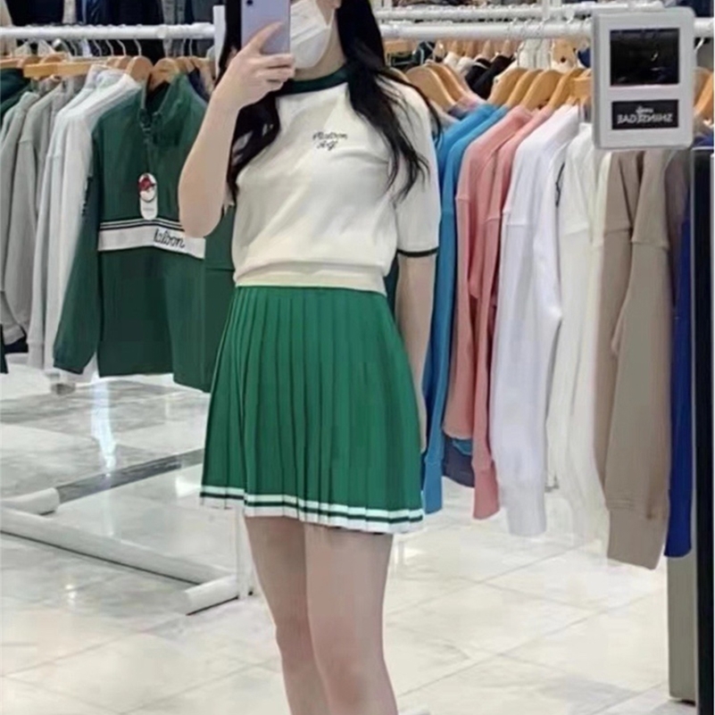 MALBON Korea original single golf clothing ladies suit summer ice silk knitted top slim Korean version short skirt 220619, Beige
MALBON Korea original single golf clothing ladies suit summer ice silk knitted top slim Korean version short skirt 220619, Beige