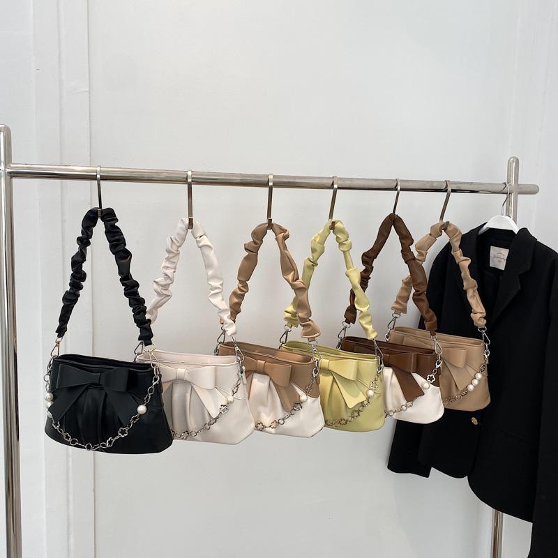 Evening Bags Niche Bow Pleated Ladies Shoulder High Quality Small Pu Leather Crossbody Fashion Versatile Chain HandbagsEvening, Beige
Evening Bags Niche Bow Pleated Ladies Shoulder High Quality Small Pu Leather Crossbody Fashion Versatile Chain HandbagsEvening, Beige