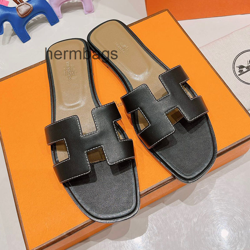 Designer Slippers Sandals Herme High Version of h Family Slippers Women's Leather with Flat Bottom Casual Sandals 1 TMXU, Color 5
Designer Slippers Sandals Herme High Version of h Family Slippers Women's Leather with Flat Bottom Casual Sandals 1 TMXU, Color 5