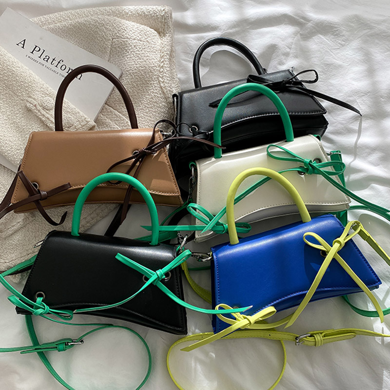 Designer Women Underarm Bags PU Leather Crossbody Blue Green Shoulder Bags 2022 Luxury Ladies Handbags Party Messenger Bags, (24cm-12cm-7cm
Designer Women Underarm Bags PU Leather Crossbody Blue Green Shoulder Bags 2022 Luxury Ladies Handbags Party Messenger Bags, (24cm-12cm-7cm