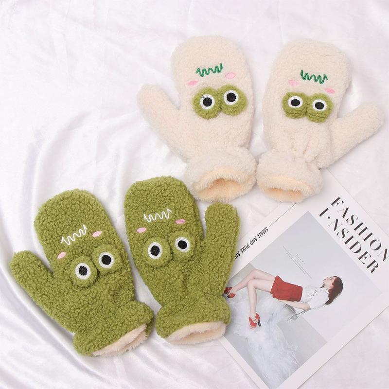 Five Fingers Gloves Cute Cartoon Plush Frog Design Thick Warm Autumn Winter Students Hanging Neck Fashion Gifts
Five Fingers Gloves Cute Cartoon Plush Frog Design Thick Warm Autumn Winter Students Hanging Neck Fashion Gifts