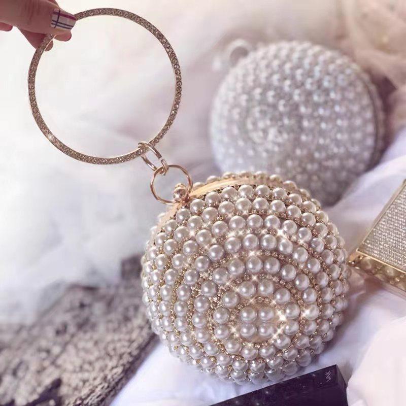Evening Bags Party Clutch With Beaded Diamonds Pearl Handbags Ball Design Rhinestones Dress PurseEvening, Ym1060silver
Evening Bags Party Clutch With Beaded Diamonds Pearl Handbags Ball Design Rhinestones Dress PurseEvening, Ym1060silver