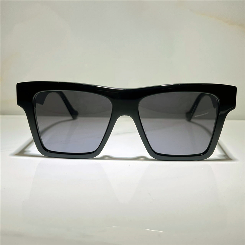 Sunglasses For Men and Women Summer style 0962S Anti-Ultraviolet Retro Plate Square Full frame fashion Eyeglasses Random Box
Sunglasses For Men and Women Summer style 0962S Anti-Ultraviolet Retro Plate Square Full frame fashion Eyeglasses Random Box