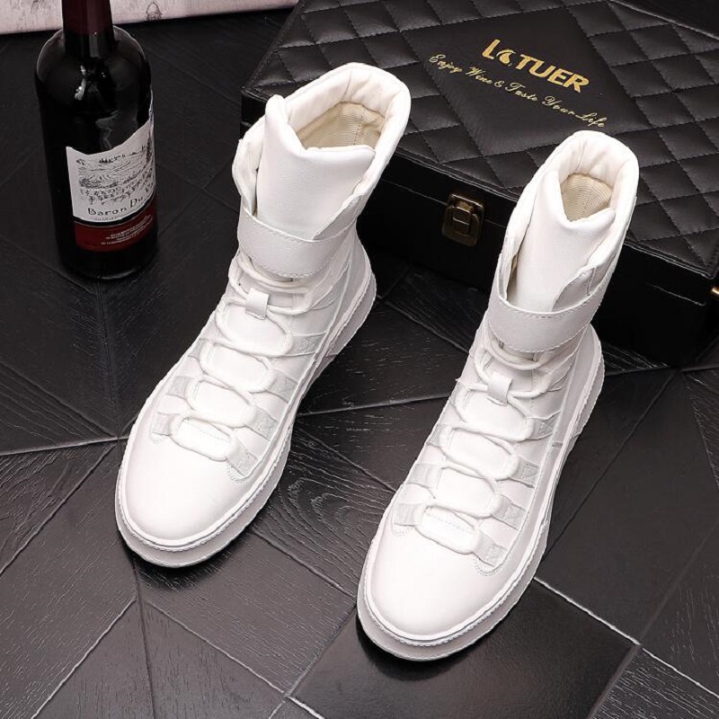 High Quality White Slver Leather Boots Men Punk Work Martin Shoes Web Celebrity Height Increasing Shoes zapatillas Hombre Da55
High Quality White Slver Leather Boots Men Punk Work Martin Shoes Web Celebrity Height Increasing Shoes zapatillas Hombre Da55