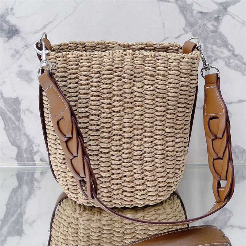 Summer Wicker and leather bag Casual Rattan Women's Handbag Adjustable chain shoulder & strap Enameled metal triangle prada logo, Customize
Summer Wicker and leather bag Casual Rattan Women's Handbag Adjustable chain shoulder & strap Enameled metal triangle prada logo, Customize