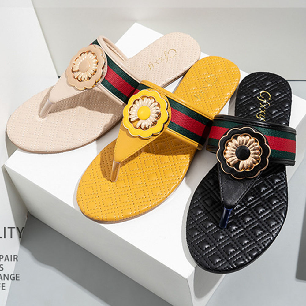 famous brand Beach slippers Classic Summer Designer Fashion flops leather lady Slides women shoes Hotel Bath Ladies sexy Sandals, Yellow
famous brand Beach slippers Classic Summer Designer Fashion flops leather lady Slides women shoes Hotel Bath Ladies sexy Sandals, Yellow