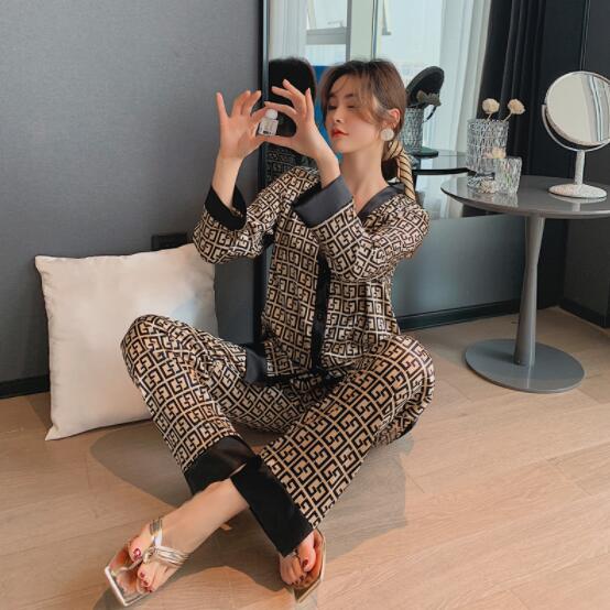 Women's Pajamas Set V Neck Design Luxury Cross Letter Print Sleepwear Silk Like Home Clothes XXL Large Size Nightwear, Orange
Women's Pajamas Set V Neck Design Luxury Cross Letter Print Sleepwear Silk Like Home Clothes XXL Large Size Nightwear, Orange