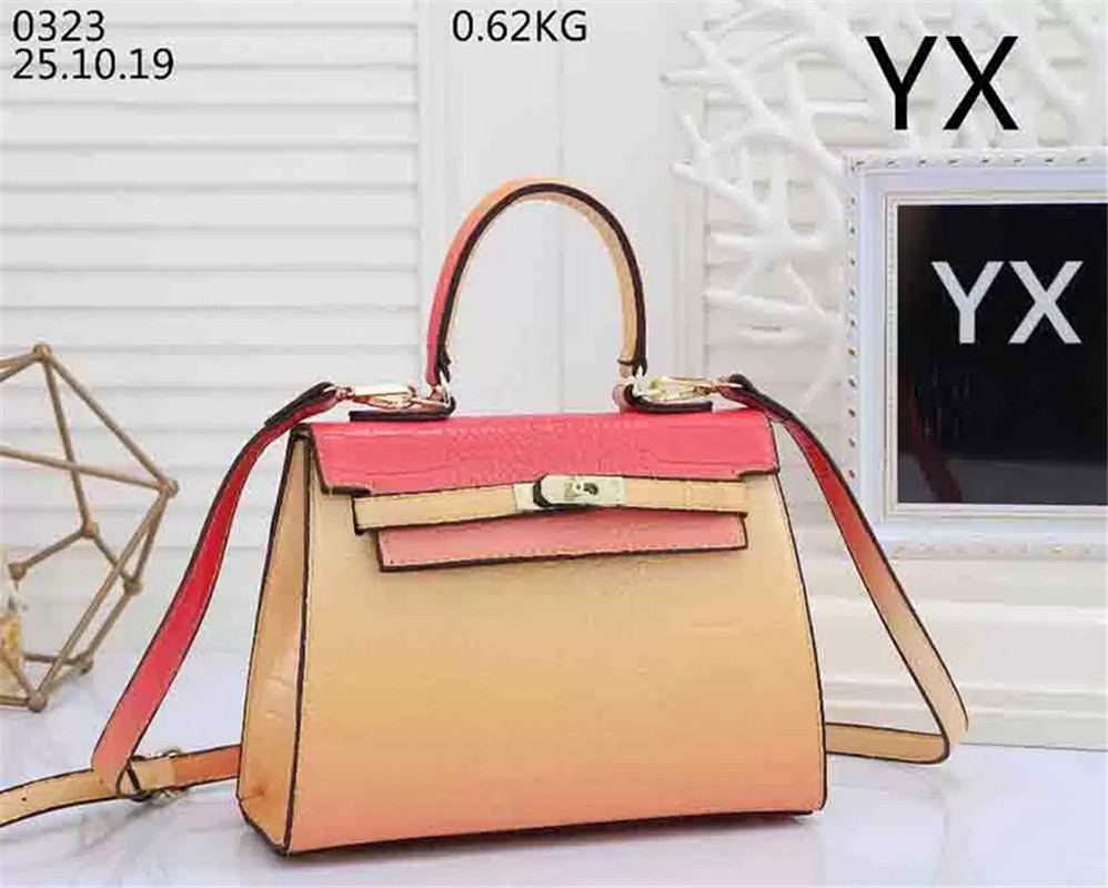 Genuine Leather Handbag Comes With Box Chain Bag Women luxurys Fashion Designers Bags Female clutch Classic High Quality Girl Handbags H0508
Genuine Leather Handbag Comes With Box Chain Bag Women luxurys Fashion Designers Bags Female clutch Classic High Quality Girl Handbags H0508