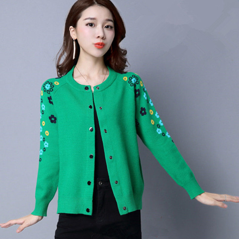 Embroidery Short Knitted cardigan Women Korean Style Single-breasted Sweater Coat Casual Loose big Size Knit Jacket Female, Green
Embroidery Short Knitted cardigan Women Korean Style Single-breasted Sweater Coat Casual Loose big Size Knit Jacket Female, Green