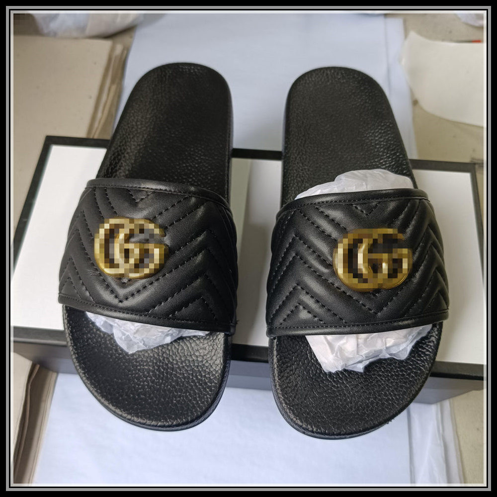 LVS Louiseity Vuttons Viutonity GGs Designers Slippers For Men Women Slides Woman Flats Platform e Sandals Rubber Brocade Gear Bottoms Striped Loafers Sliders
LVS Louiseity Vuttons Viutonity GGs Designers Slippers For Men Women Slides Woman Flats Platform e Sandals Rubber Brocade Gear Bottoms Striped Loafers Sliders