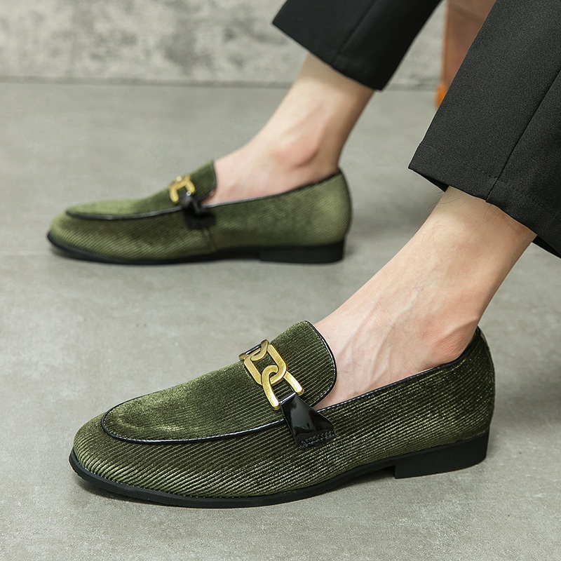 2022 New Men Black Green Metal Buckle Corduroy shoes Oxfords Casual Shoes Moccasins Wedding Dress Formal Flats Footwear Zapatos Hombre, Aa1
2022 New Men Black Green Metal Buckle Corduroy shoes Oxfords Casual Shoes Moccasins Wedding Dress Formal Flats Footwear Zapatos Hombre, Aa1