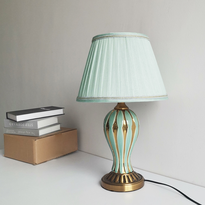 Pastoral Style Ceramic Vase Table Lamp For Bedroom Living Room European retro Study desk lights Fabric Decor Light fixture