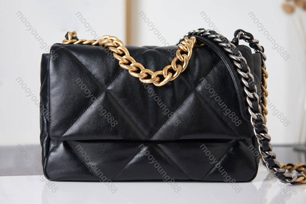 10A Top Tier Quality Luxuries Designers 26cm Small 19 Flap Bag Real Leather Sheepskin Quilted Purse Handbag Crossbody Black Shoulder Gold Handle Bag Wallet On Chain, Upload pics to contact us
10A Top Tier Quality Luxuries Designers 26cm Small 19 Flap Bag Real Leather Sheepskin Quilted Purse Handbag Crossbody Black Shoulder Gold Handle Bag Wallet On Chain, Upload pics to contact us