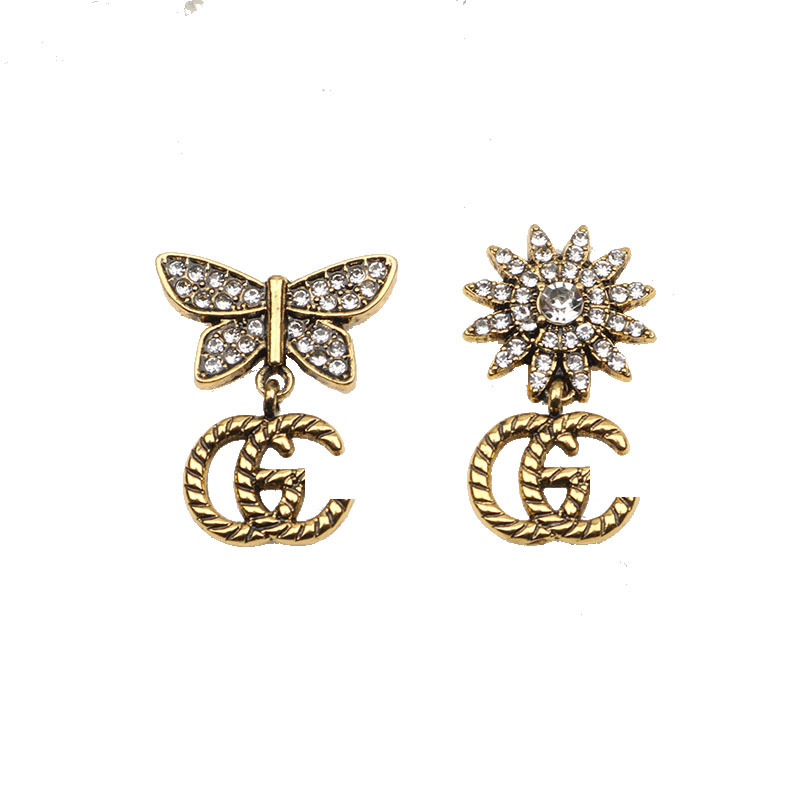 Sunflower 18K Gold Plated Luxury Brand Designers Letters Stud Earrings Classical Geometric Women 925 Silver Crystal Rhinestone Earring Wedding Party Jewerlry
Sunflower 18K Gold Plated Luxury Brand Designers Letters Stud Earrings Classical Geometric Women 925 Silver Crystal Rhinestone Earring Wedding Party Jewerlry