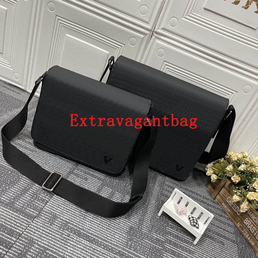 Handbag Messenger Bag designer bag the tote 2022 Fashion 4001 postman bag Luxurys Designers Bags leather wallet Cross body waist pack Full of sporty air two size, Black flower
Handbag Messenger Bag designer bag the tote 2022 Fashion 4001 postman bag Luxurys Designers Bags leather wallet Cross body waist pack Full of sporty air two size, Black flower